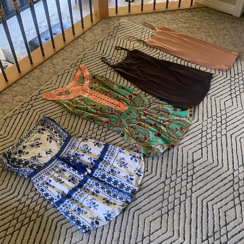 Set of 4 Dresses